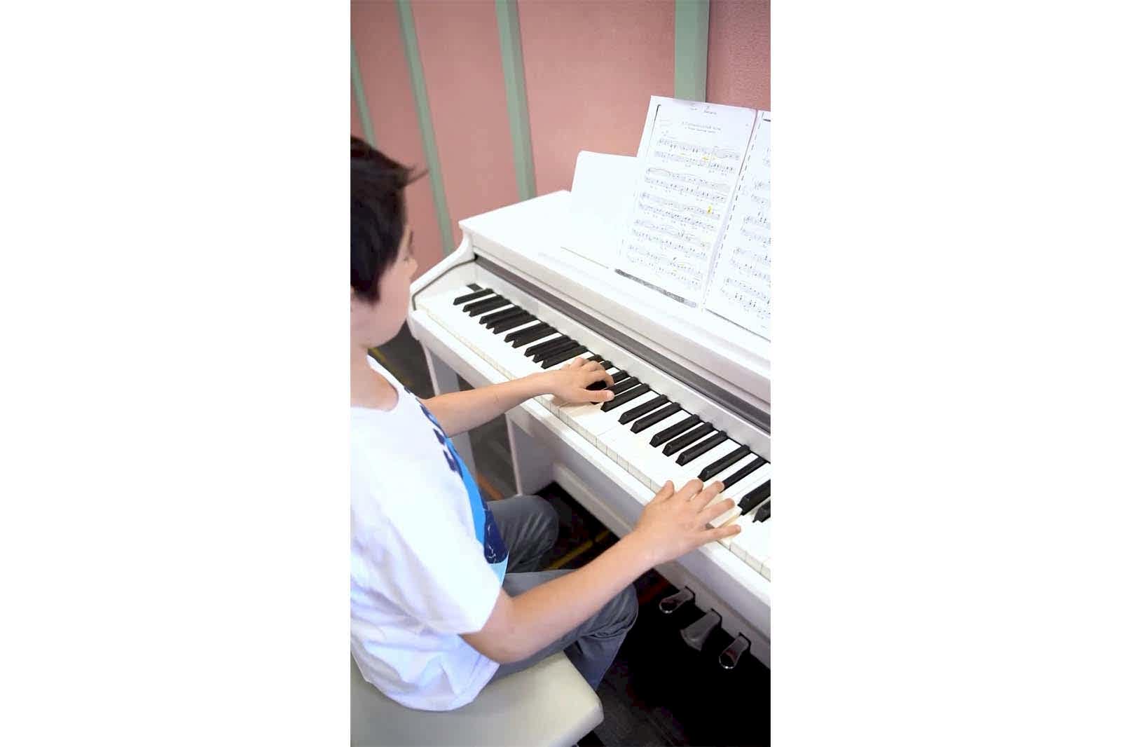 Bakı musicoffice piyano eğitimi görseli 10