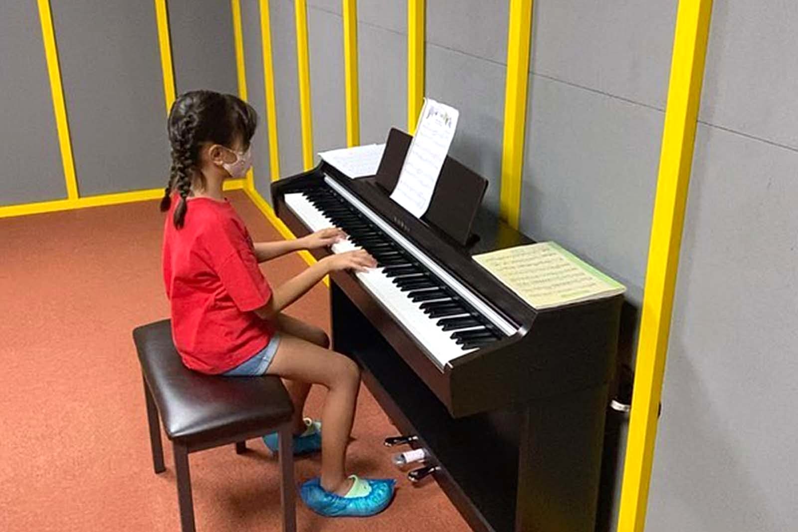 Bakı musicoffice piyano eğitimi görseli 9